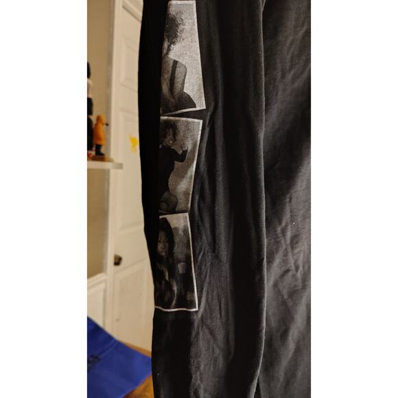 NWOT Women’s Licensed Whitney Houston Long Sleeve T Shirt Sz S/M Rare Class0 - Picture 4 of 5